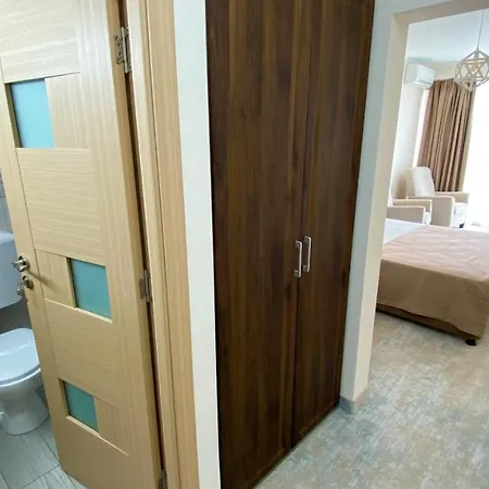 Decebal Hotell